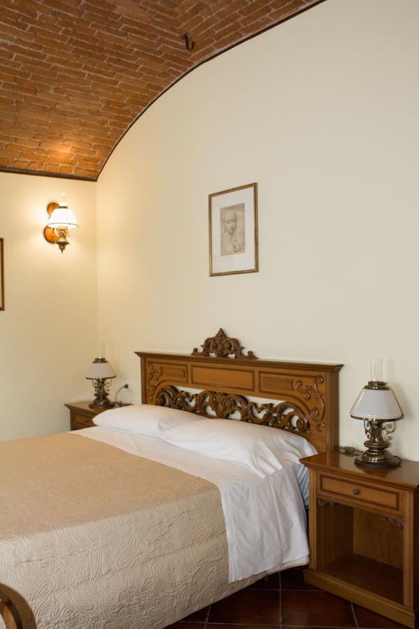 Casa Del Grande Vecchio Bed & Breakfast Airasca Eksteriør bilde