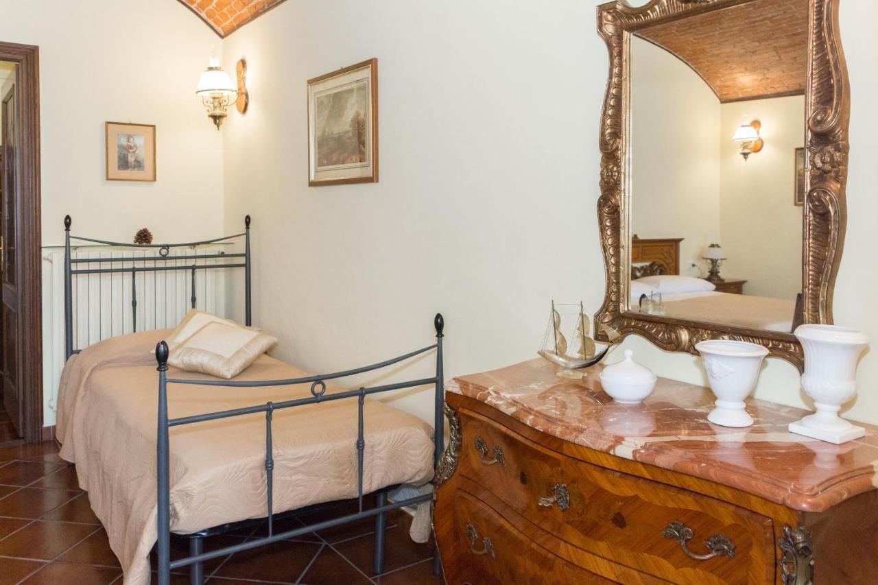 Casa Del Grande Vecchio Bed & Breakfast Airasca Eksteriør bilde