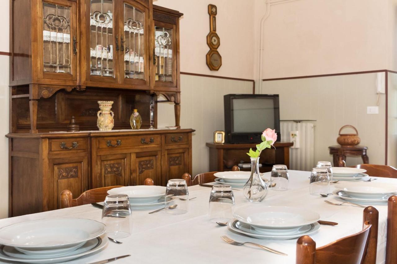 Casa Del Grande Vecchio Bed & Breakfast Airasca Eksteriør bilde