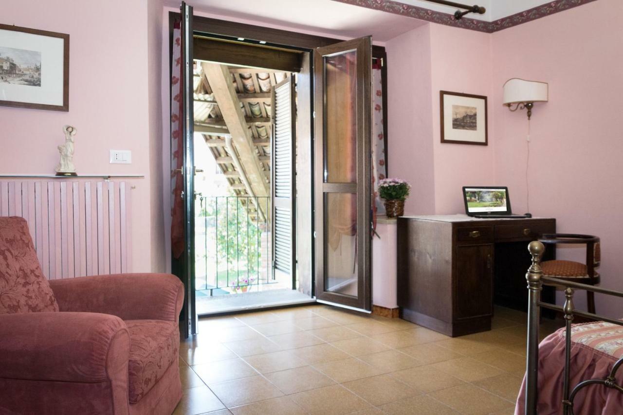 Casa Del Grande Vecchio Bed & Breakfast Airasca Eksteriør bilde