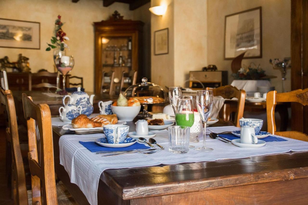Casa Del Grande Vecchio Bed & Breakfast Airasca Eksteriør bilde